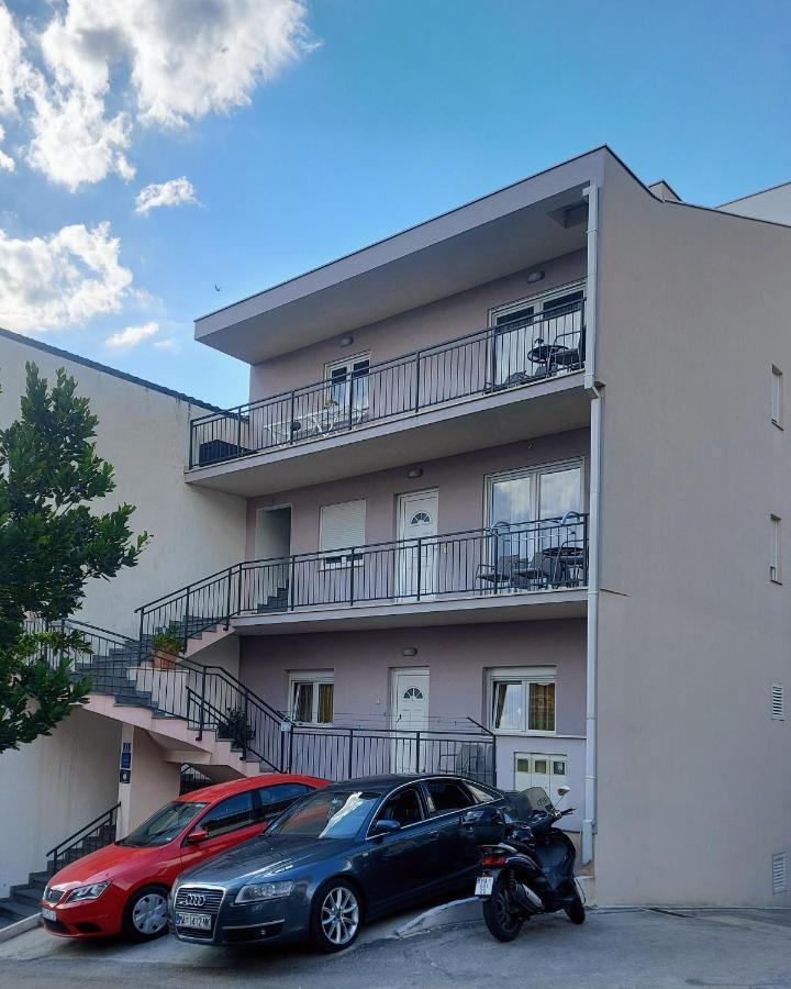 City Apartments Nada Makarska Exterior photo